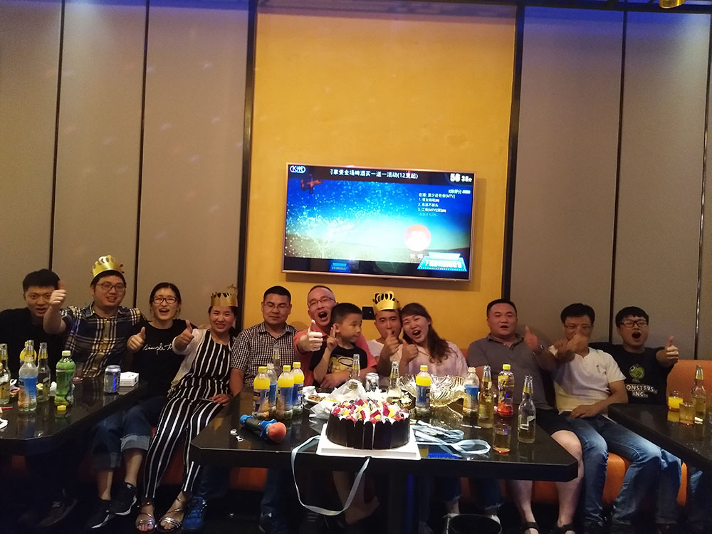 普樂斯員工生日活動(dòng)